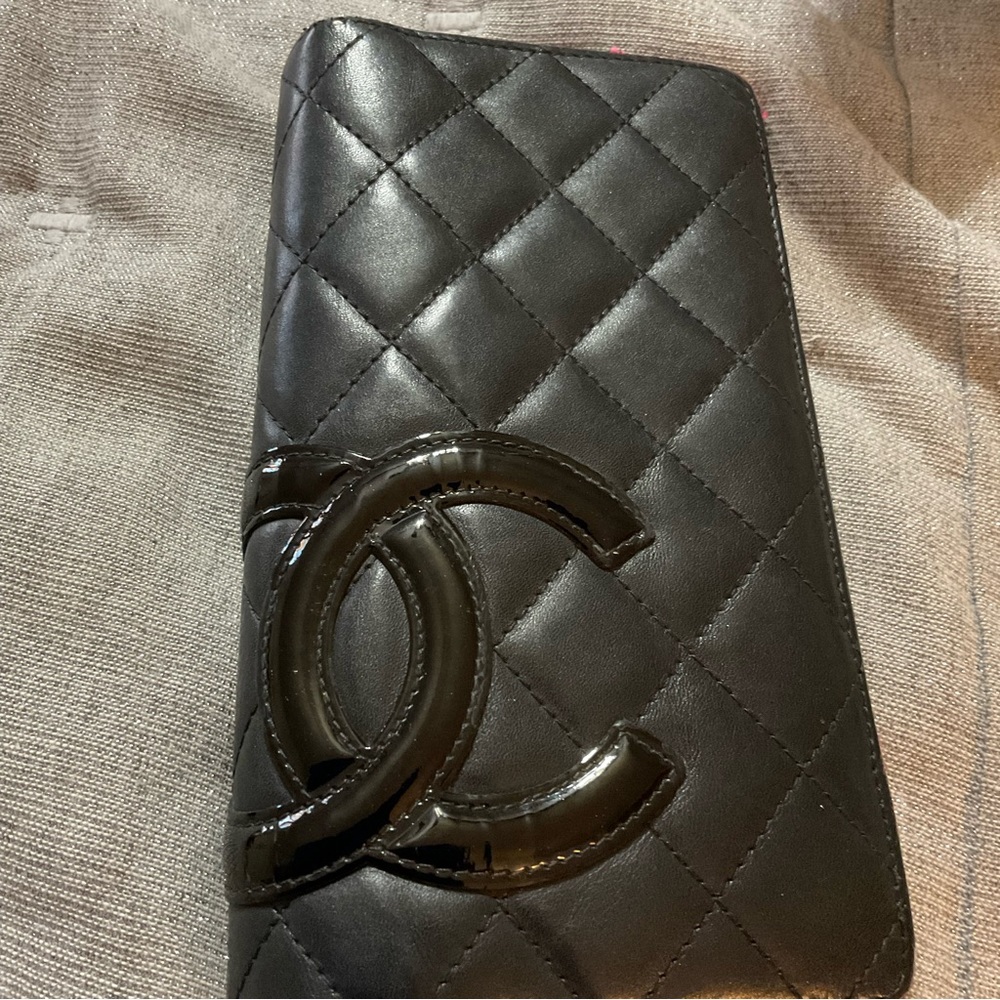 Chanel wallet